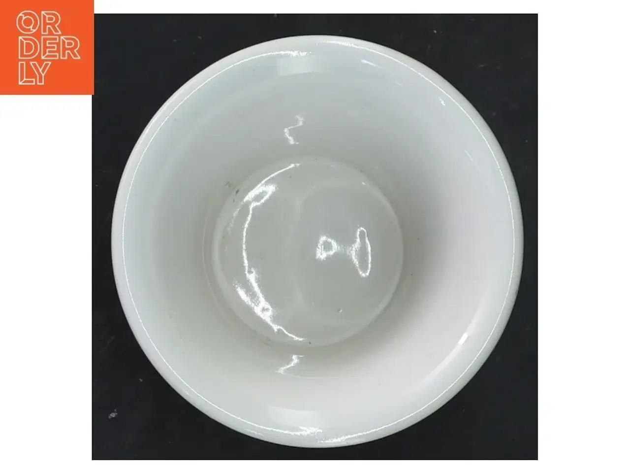 Billede 3 - Hvid keramikkrus fra L. Hiorth (str. 7,5x9 cm)