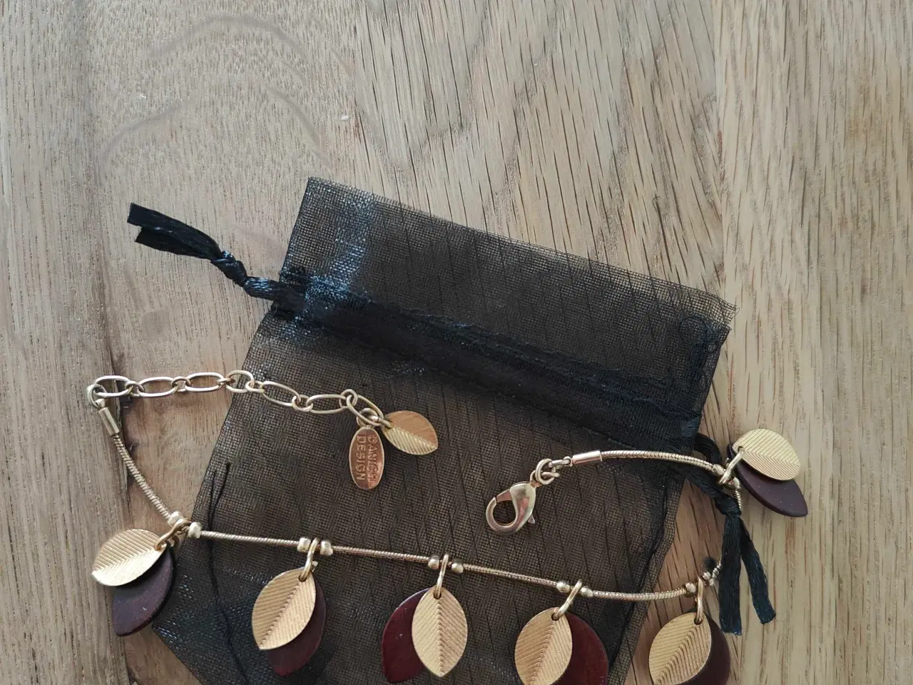 Billede 2 - Armbånd fra Pilgrim Sælges