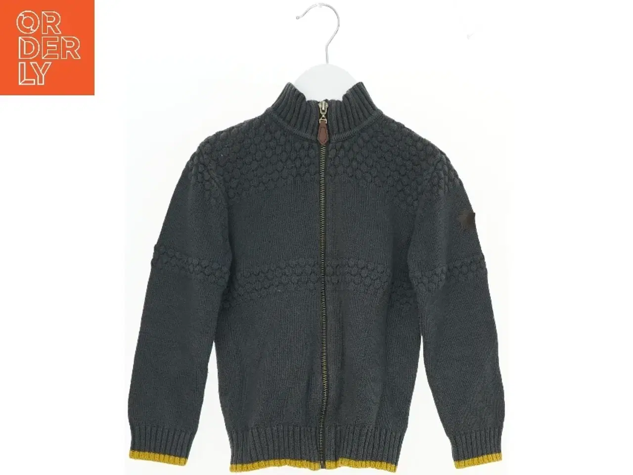 Billede 1 - Strikket cardigan med lynlås fra Fair Tail (str. 110)