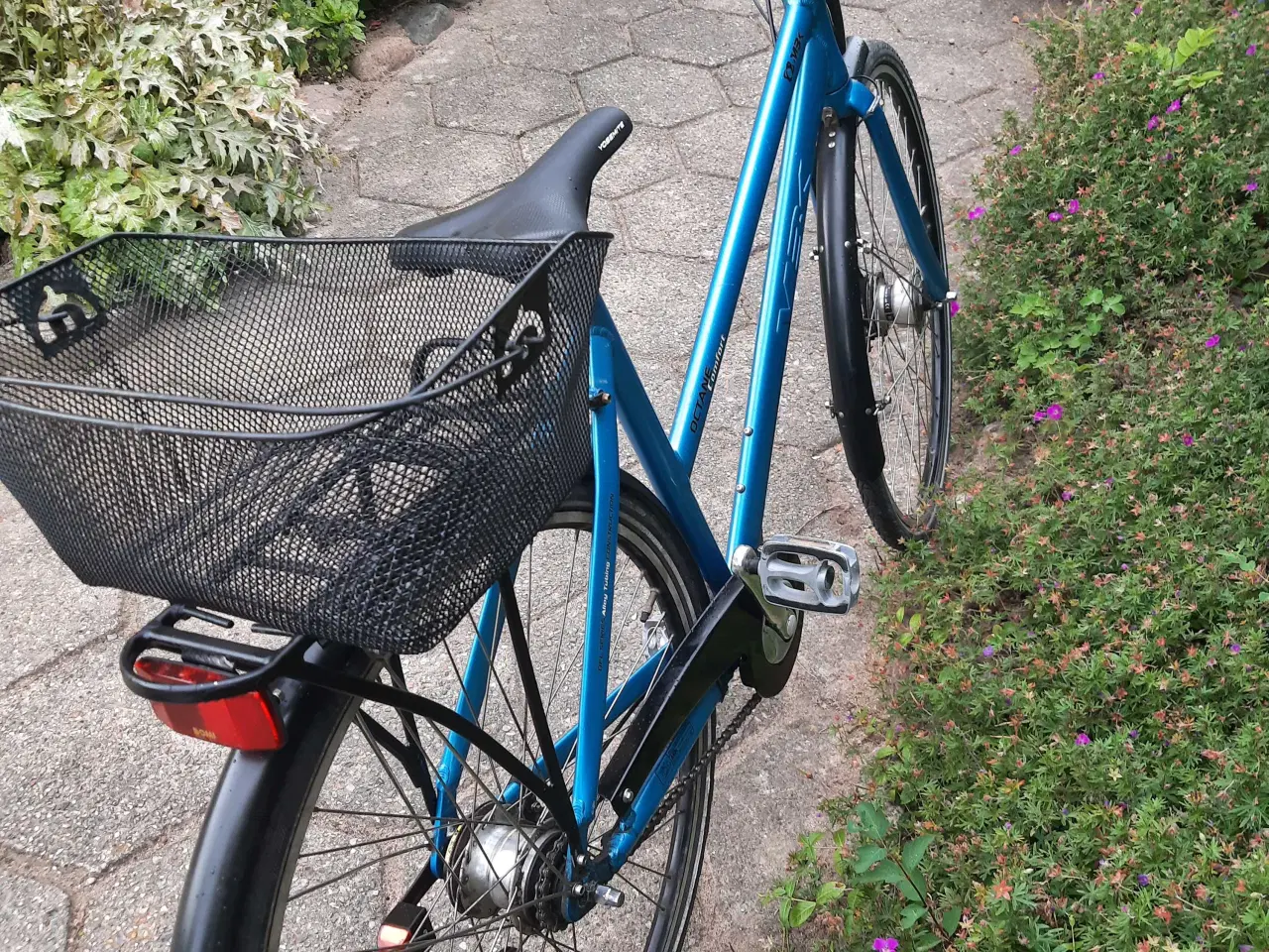 Billede 4 - Lyseblå damecykel MBK citybike med 7 gear