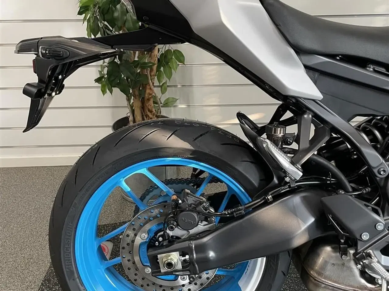 Billede 3 - Yamaha MT-09 Y-AMT - Ice Storm