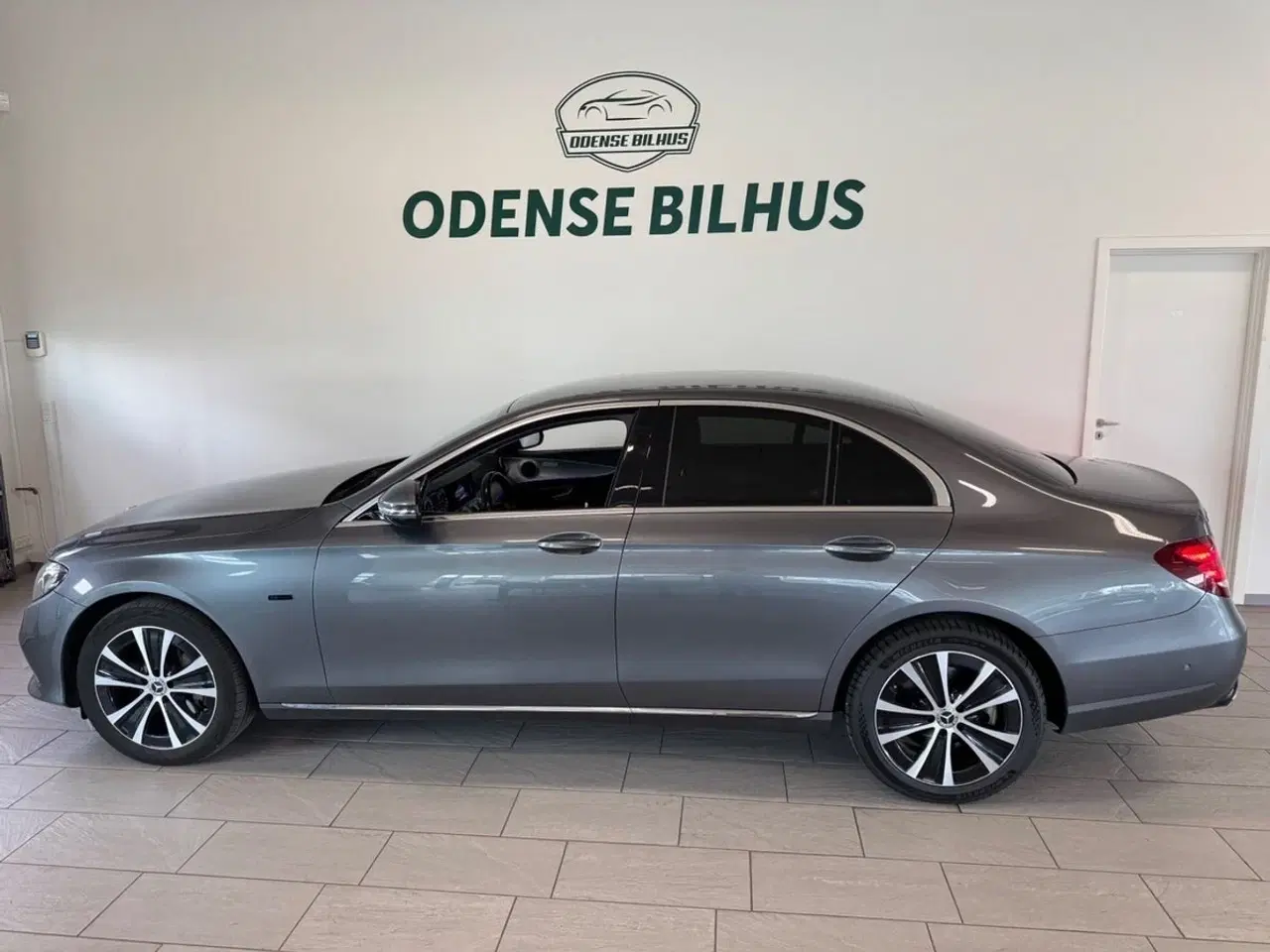 Billede 4 - Mercedes E300 de 2,0 Avantgarde aut.