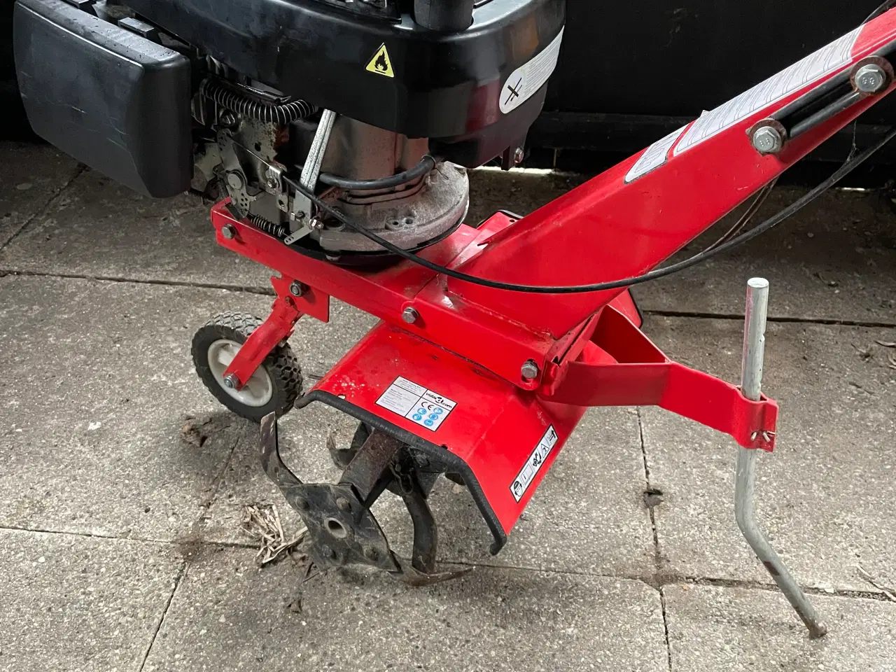 Billede 1 - Benzindrevet kultivator/fræser sælges