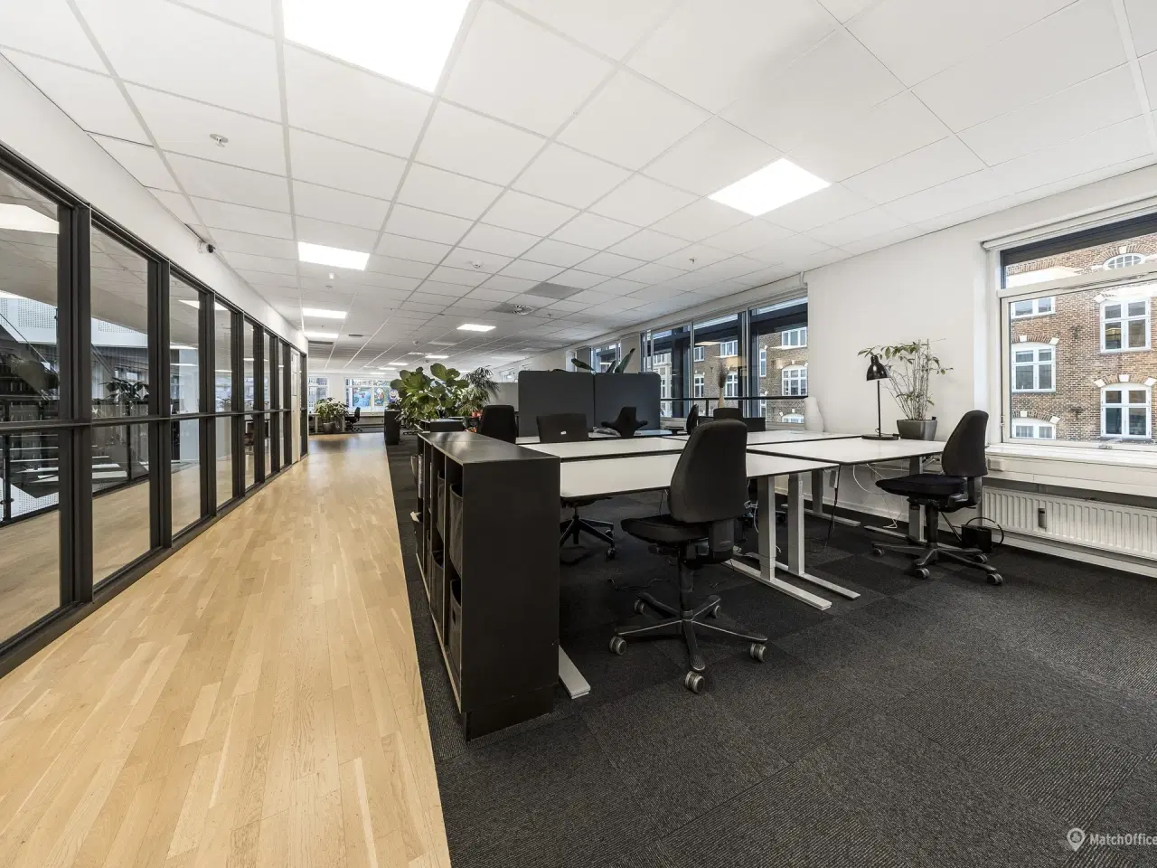 Billede 4 - Unikt kontor lige ved Valby Station med plads til mange medarbejdere