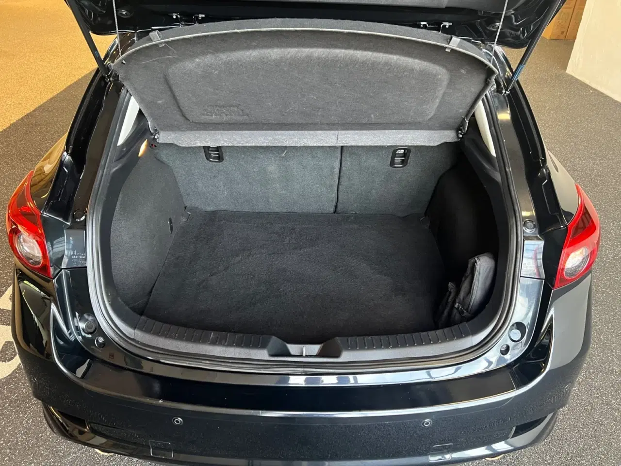 Billede 8 - Mazda 3 2,0 SkyActiv-G 120 Optimum aut.
