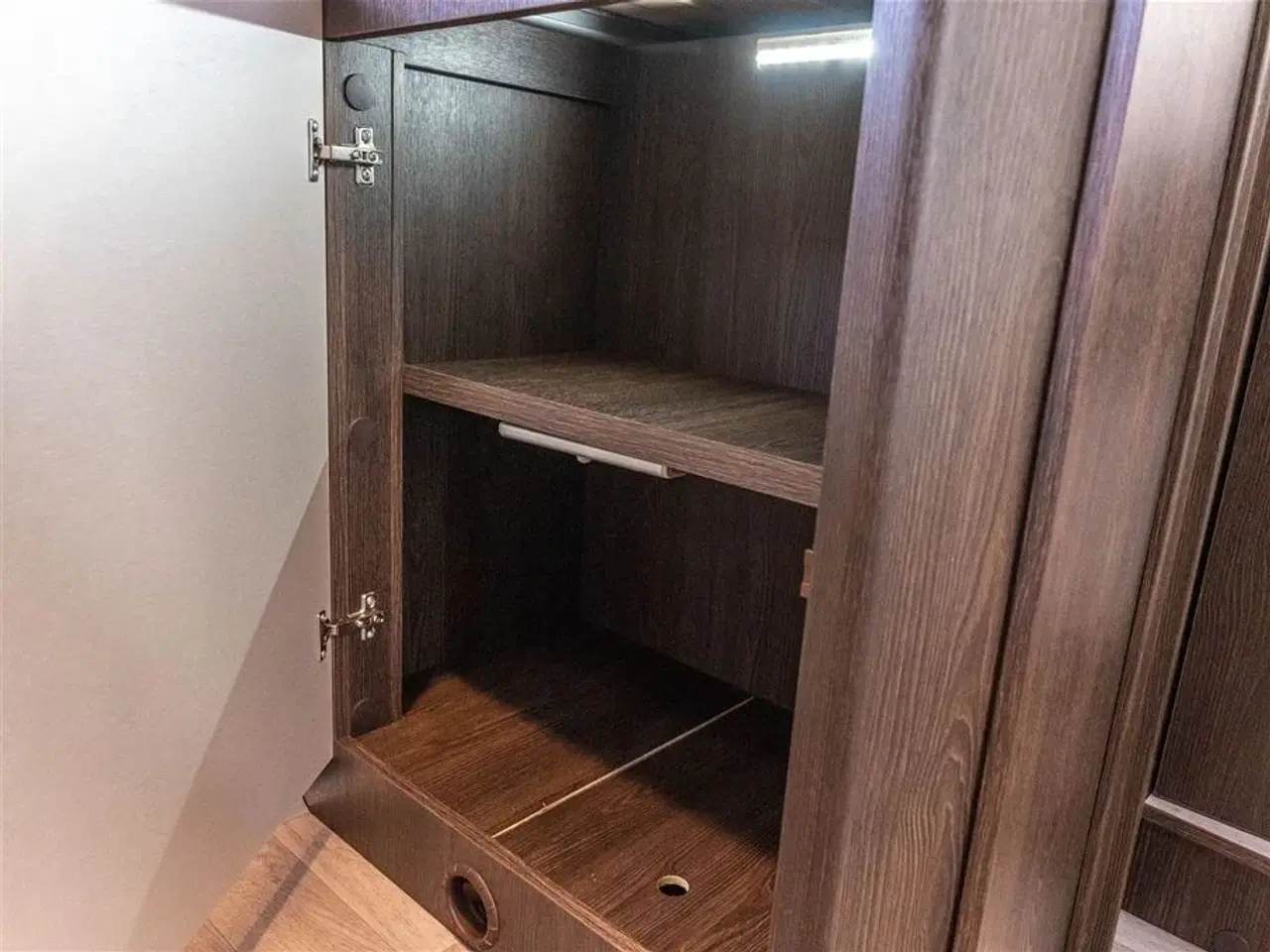 Billede 15 - 2023 - Benimar Sport 363 NK Ekstrem velholdt autocamper til familien