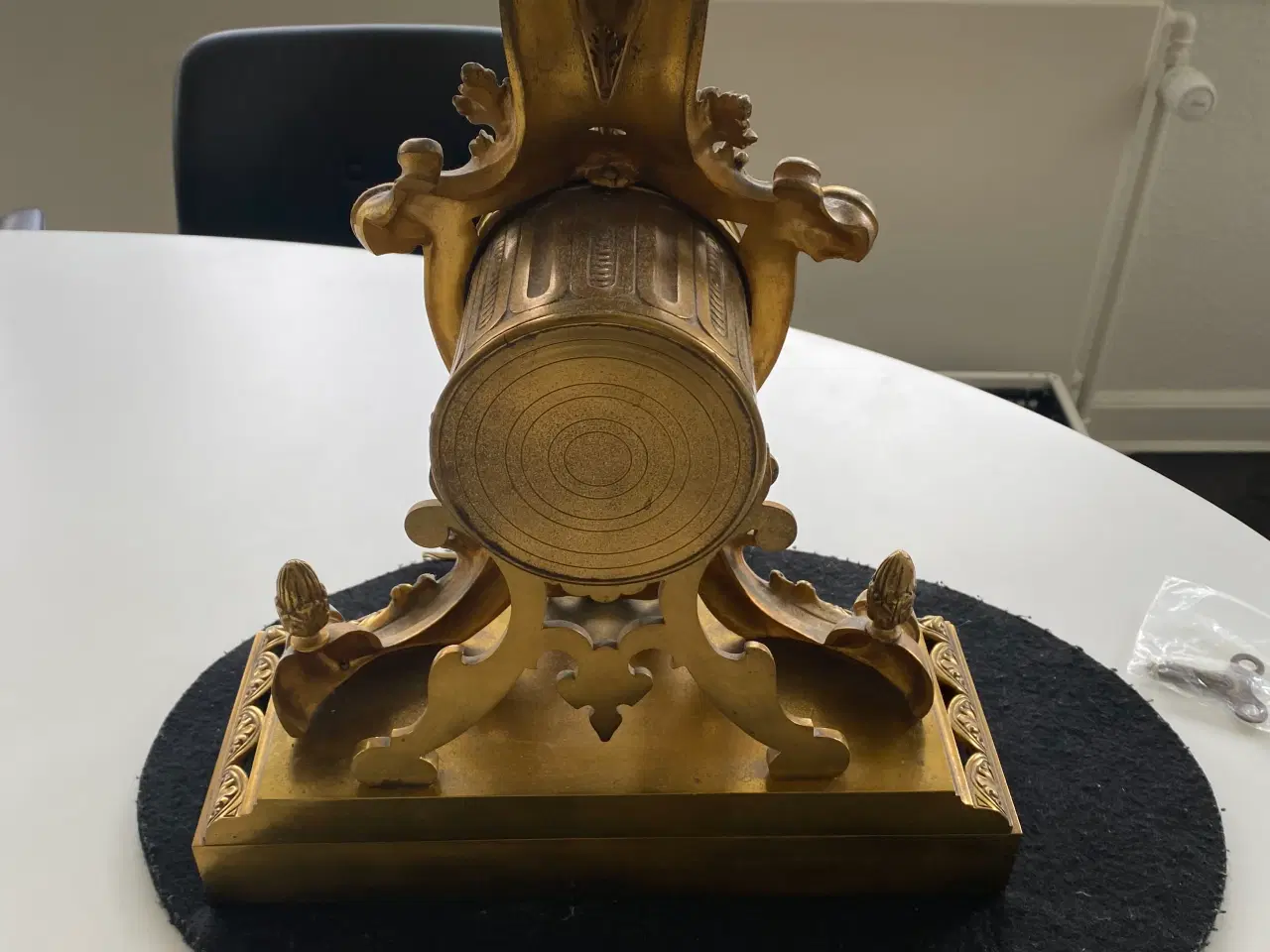 Billede 2 - Antikt fransk kaminur i messing. 