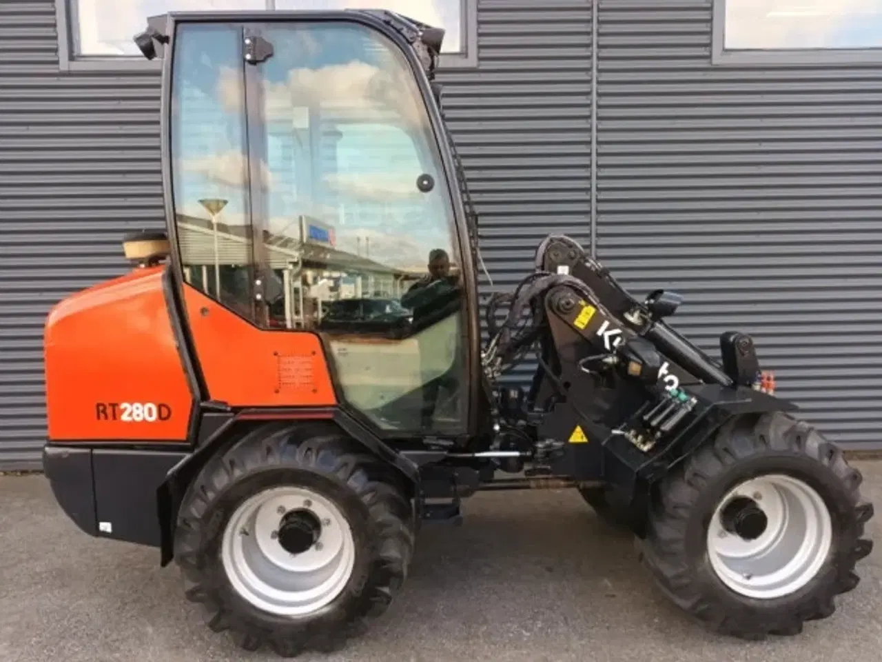 Billede 2 - Kubota rt280 kabine