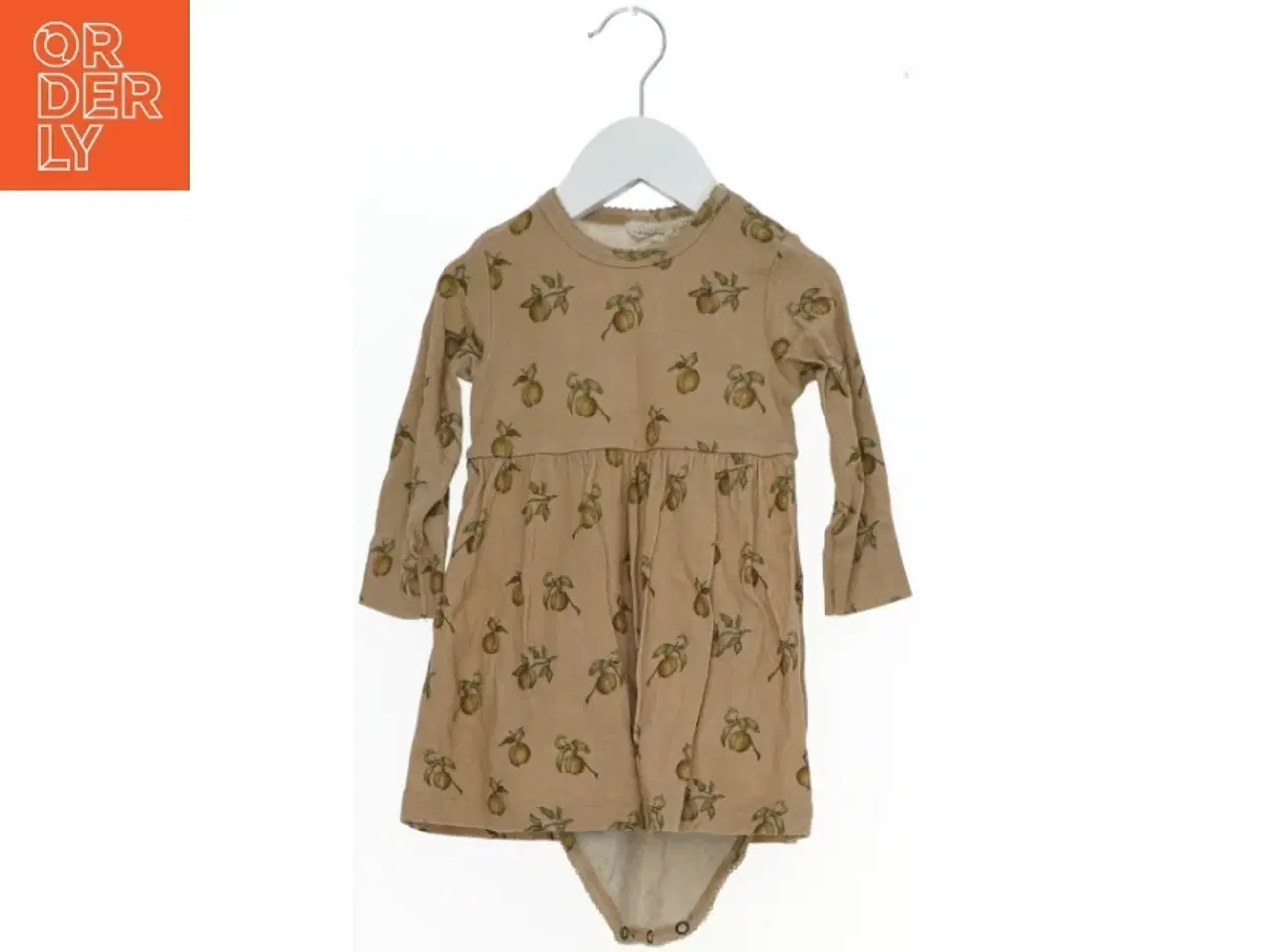 Billede 1 - Kjole med frugtprint fra Lil atelier (str. 74)