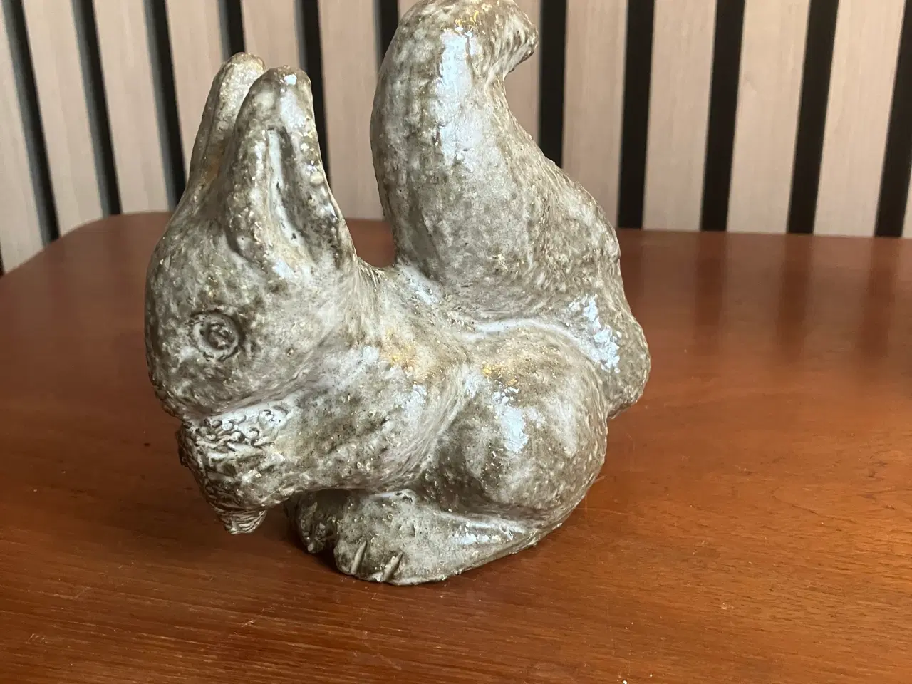 Billede 2 - Sød egeren i keramik/stentøj