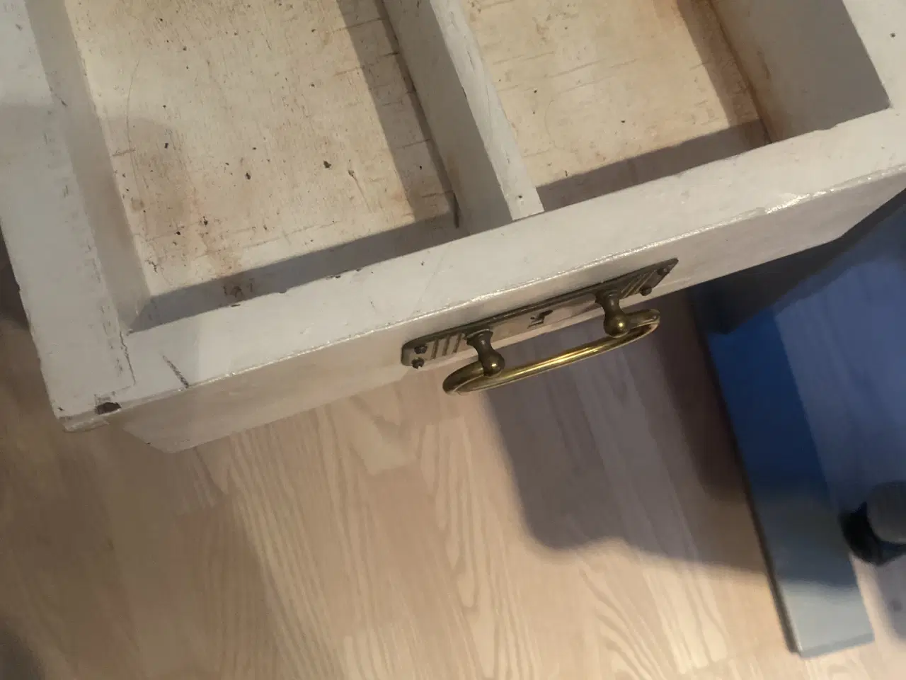 Billede 2 - Sødt toiletmøbel. 