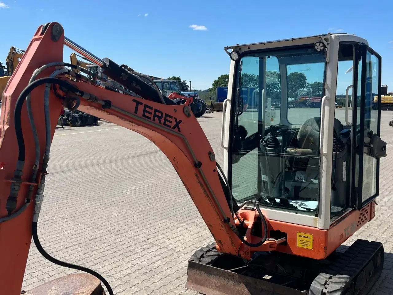 Billede 4 - Terex TC20 Mekanisk hurtigskifte og kipbar planer skovl +2graveskovle