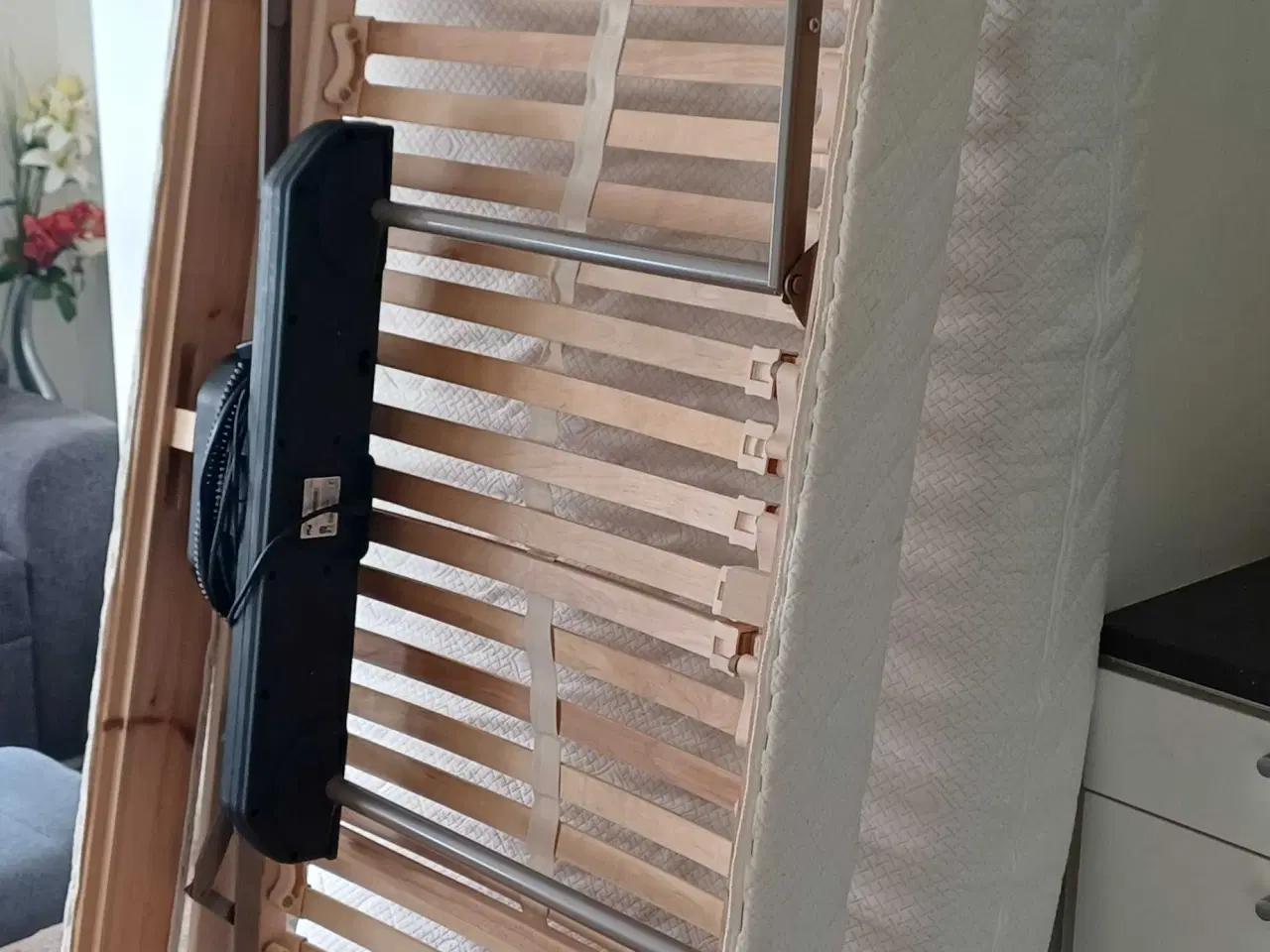 Billede 1 - 1.stk elevationsseng