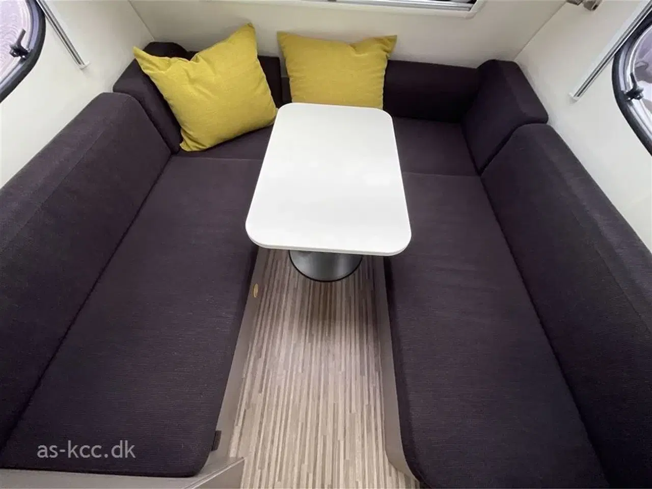 Billede 9 - 2013 - Adria Action 361 LH   Adria Action 361 LH årg. 2013 3 sovepladser 5 siddepladser Walker fortelt.