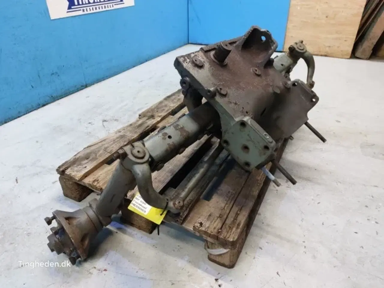 Billede 15 - Massey Ferguson 690 Foraksel 897625M93