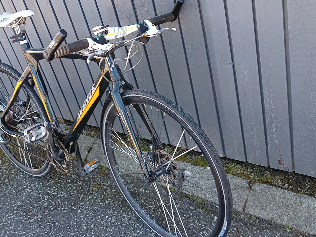Billede 1 - Cykel Avenue Spirit x5 4000.