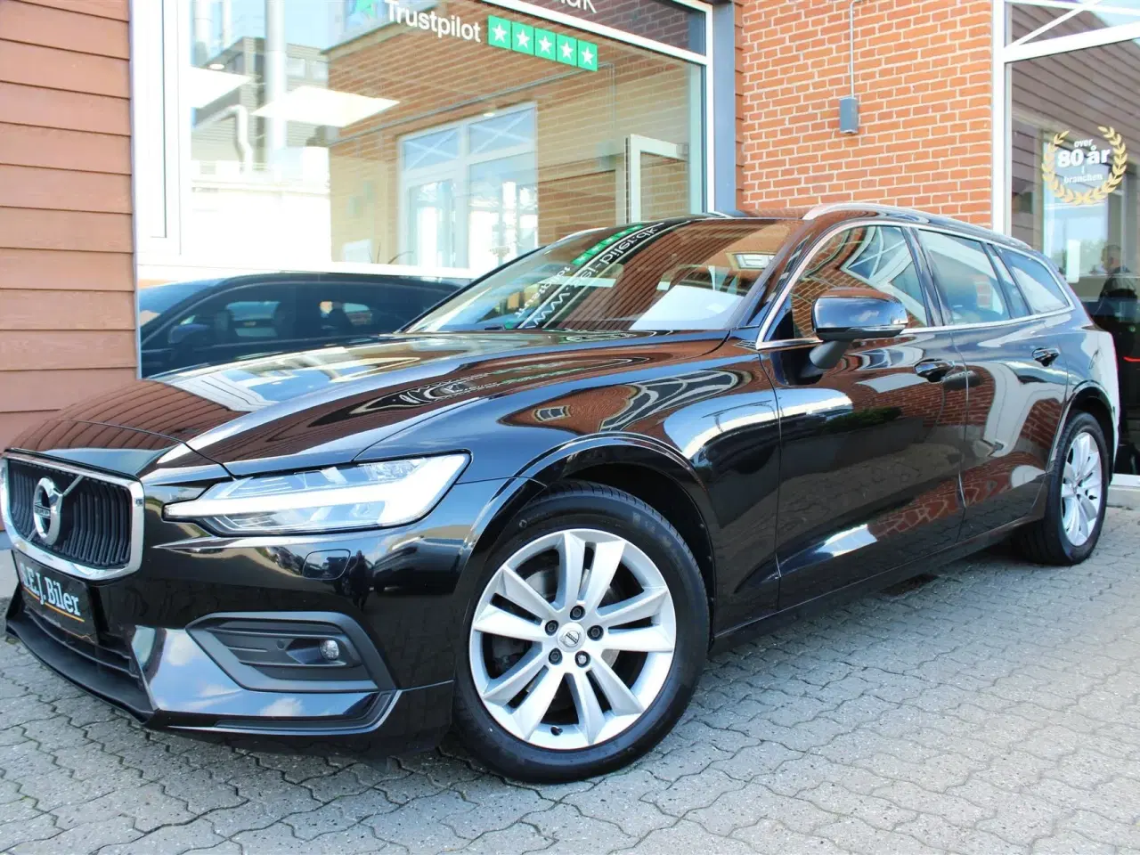 Billede 2 - Volvo V60 2,0 D3 Momentum 150HK Stc 8g Aut.