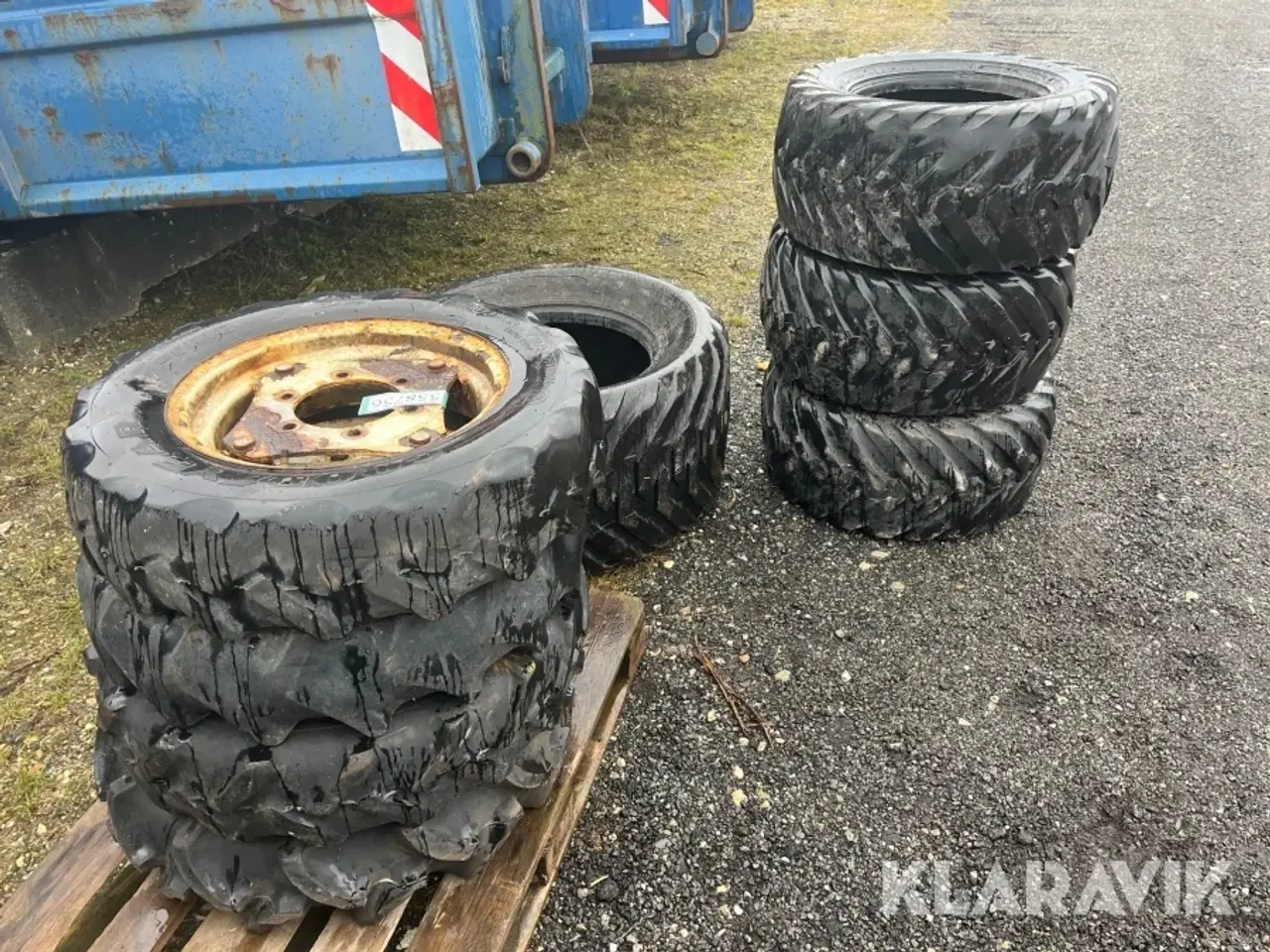 Billede 2 - Assorterede dæk og fælge - 8 styk