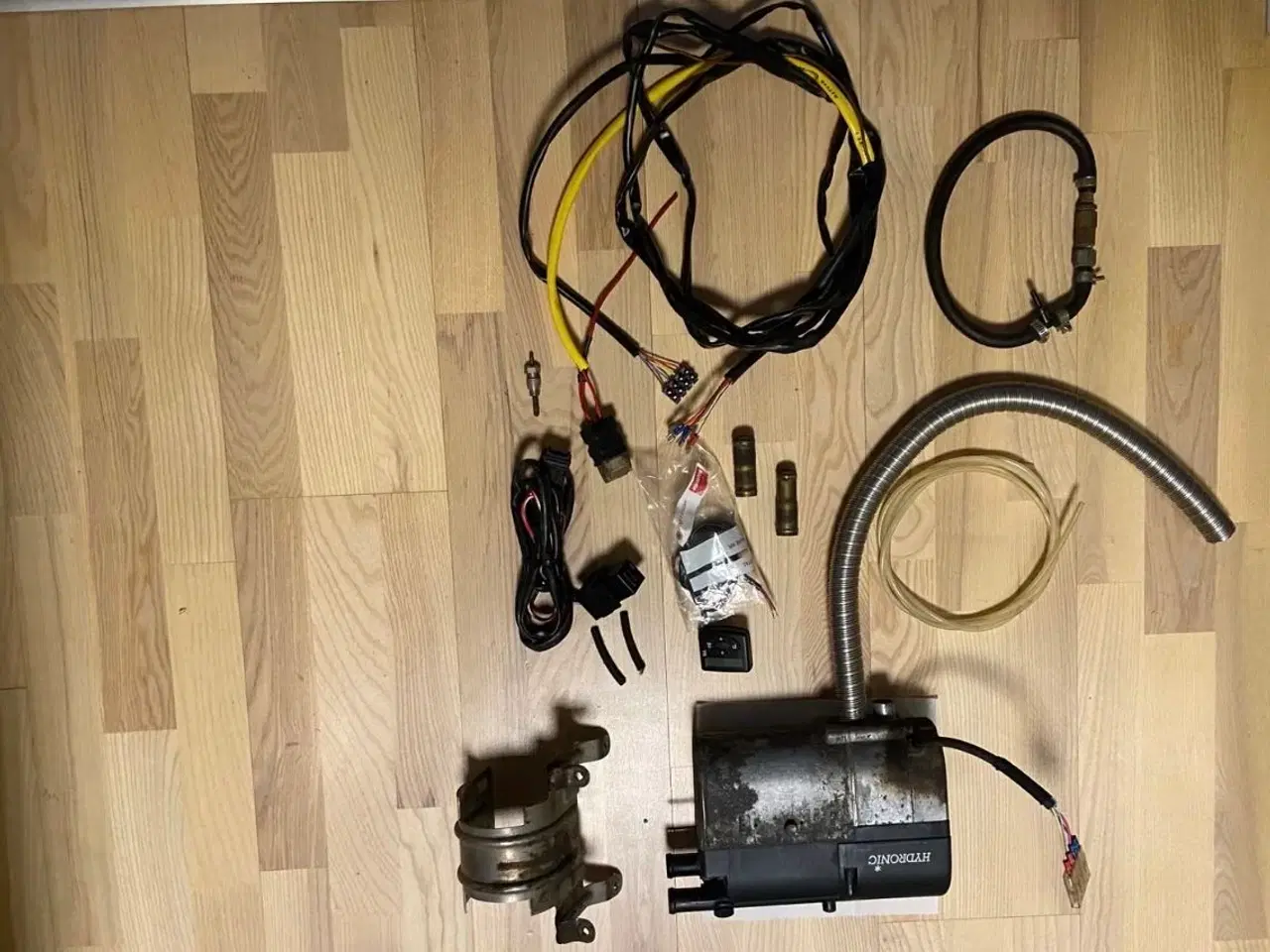 Billede 3 - Eberspächer Hydronic D5W SC 12V dieselvarmer 5kW –