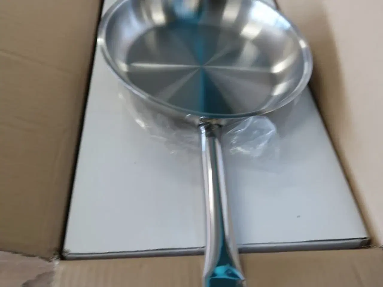 Billede 3 - 2 kasser (4 pr. stk.) Stegepander DIETA HERES  Menigo