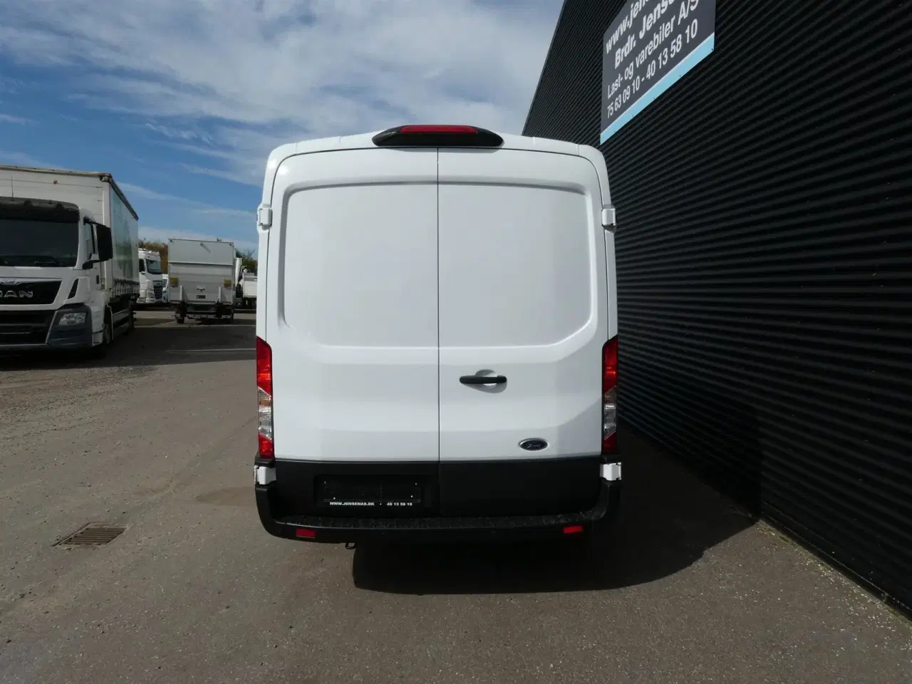 Billede 4 - Ford Transit 350 L3H2 2,0 TDCi Trend 130HK Van 6g Aut.