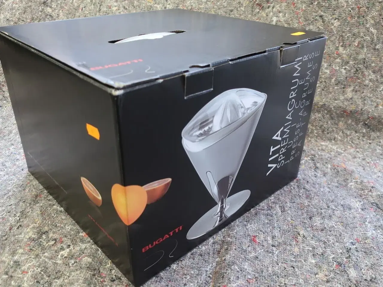 Billede 1 - Saftpresser Juicer BUGATTI VITA 55-VITAN