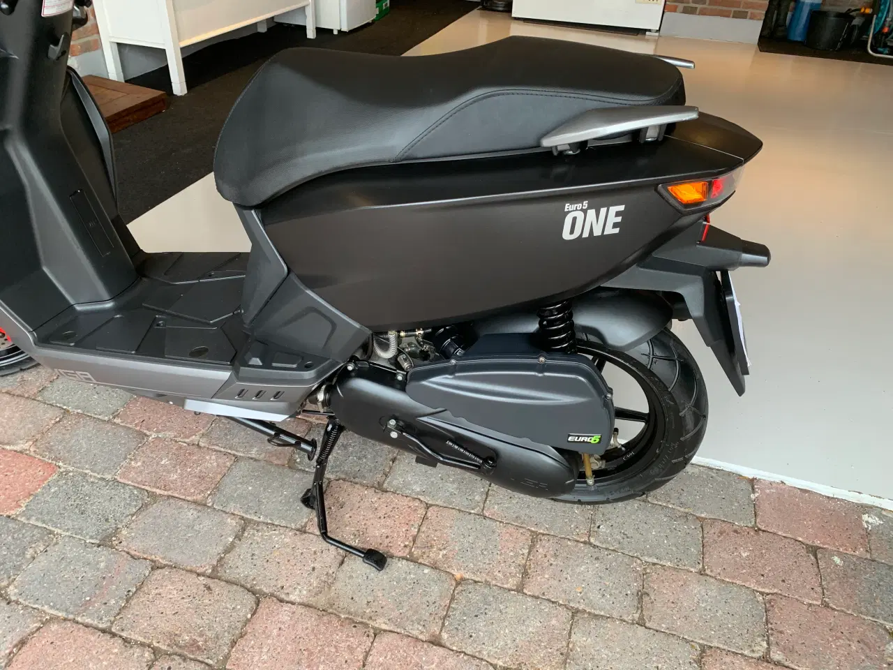 Billede 3 - Vga One Euro 5. 45 kun 1100 km