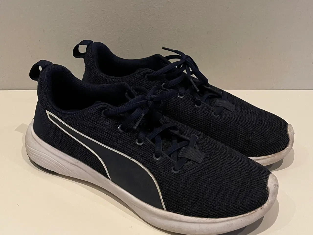Billede 2 - PUMA sneakers str 40