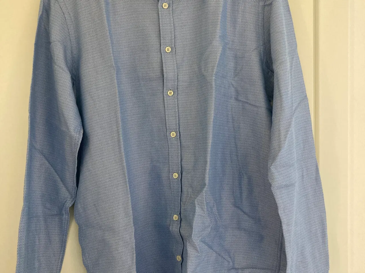 Billede 4 - Lysblå mønstret herreskjorte fra SAND; str 42.