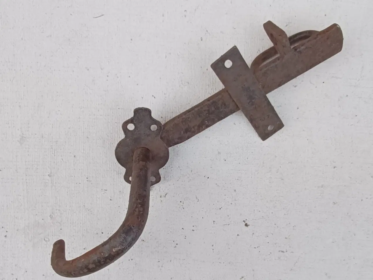 Billede 3 - Gamle dørgreb til udhus.