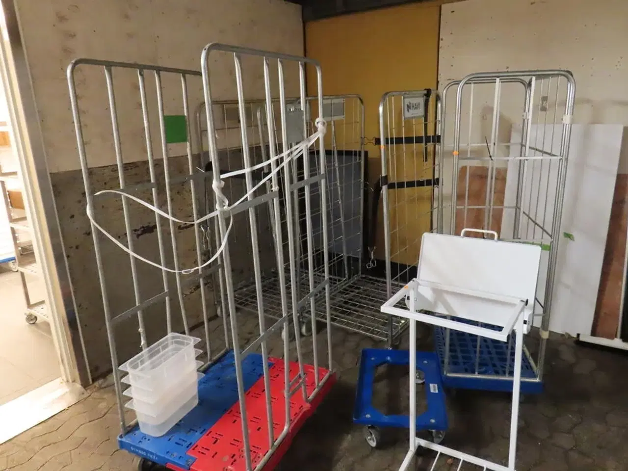 Billede 1 - Bure mv.