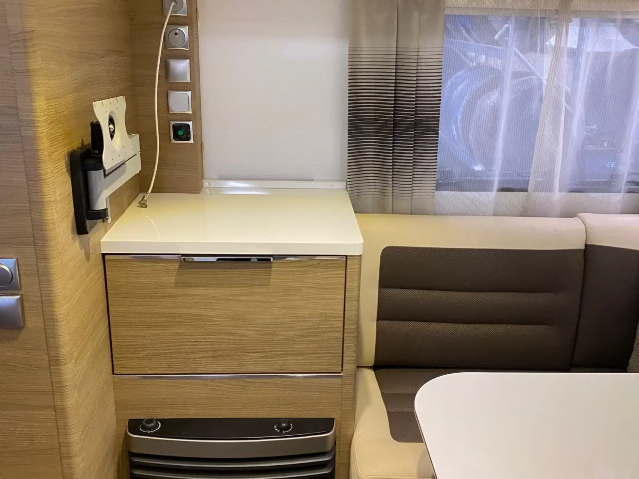 Billede 11 - Adria Adora 593 UP Årg 2016