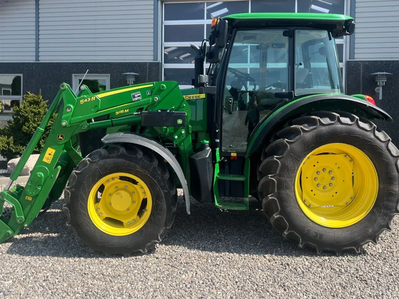 Billede 10 - John Deere 5115M Med frontlæsser, som ny