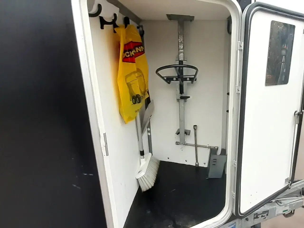 Billede 5 - Brenderup Royal XT nysynet d.4-12-2025