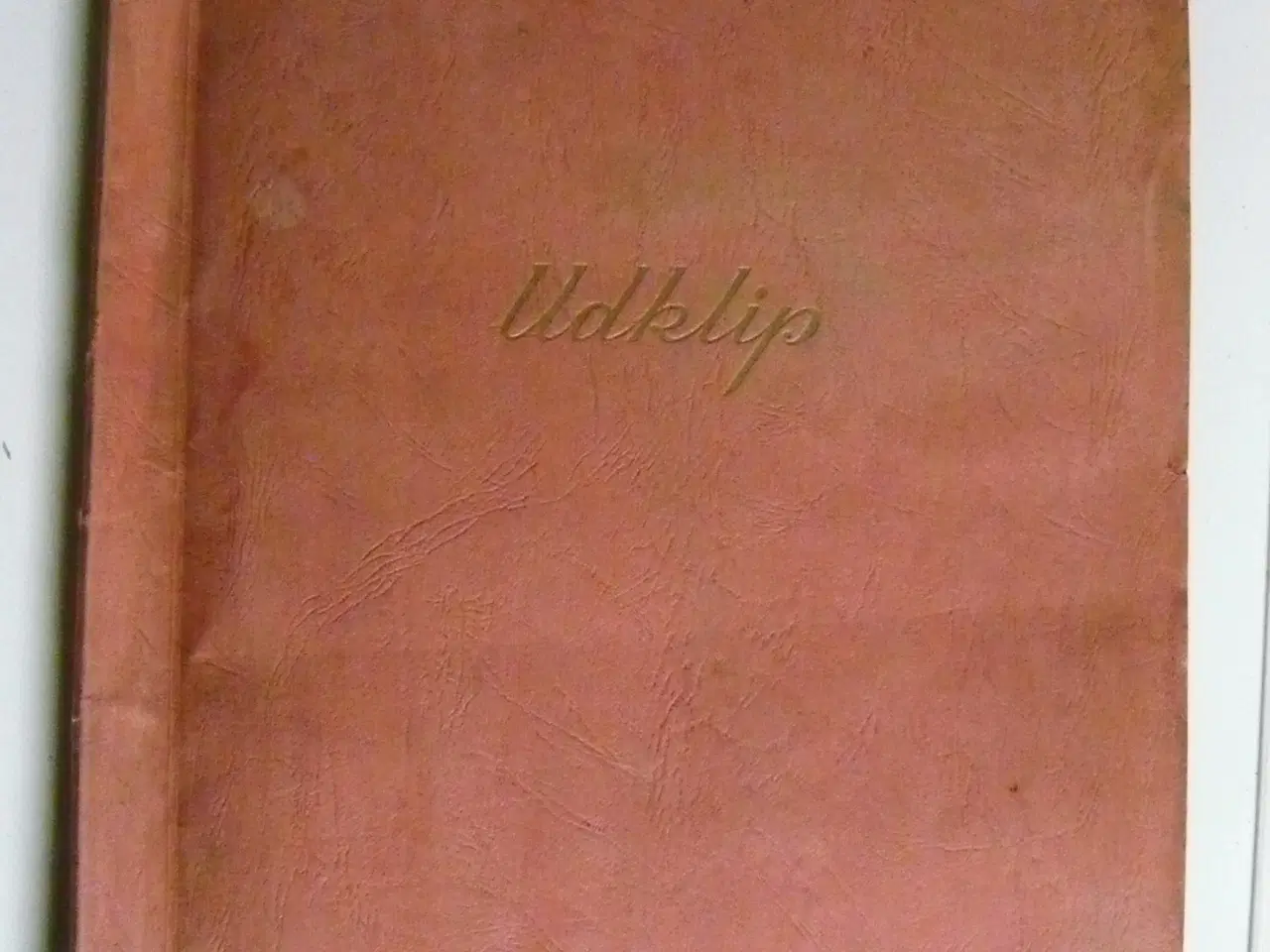 Billede 1 - RIGTIG GAMLE KONGELIGE UDKLIP