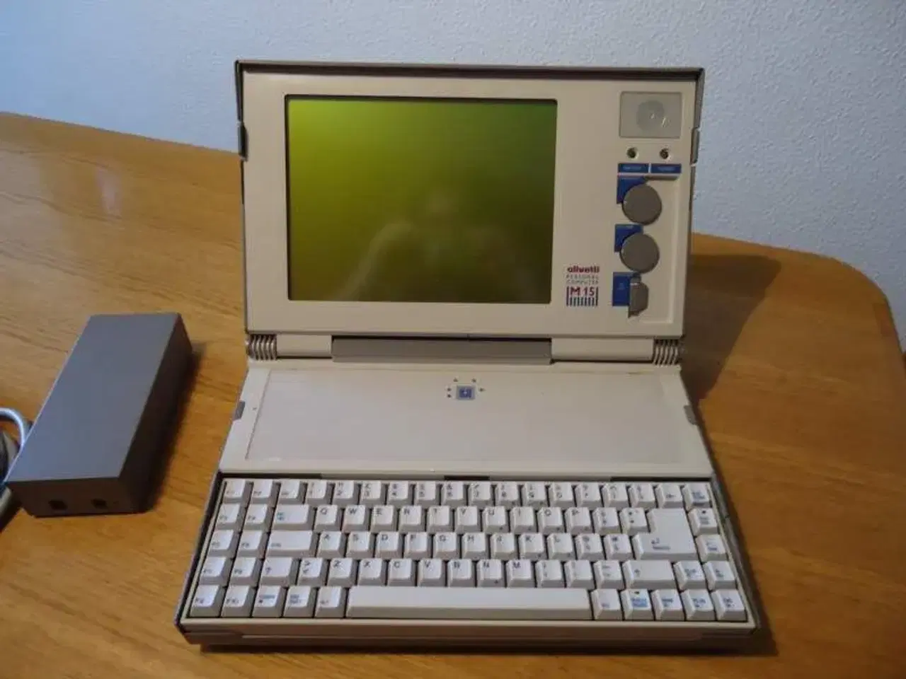 Billede 7 - KÖBES Amiga 2000 & 3000T (Commodore)