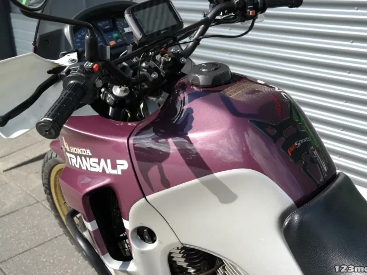 Billede 23 - Honda XL 600 ENGROS/UDEN KLARGØRING