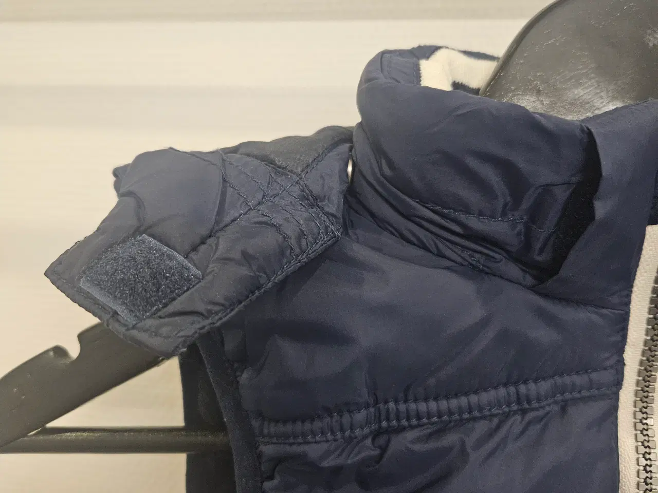 Billede 3 - Vatteret vest fra L.O.G.G/ H&M 122 cl.