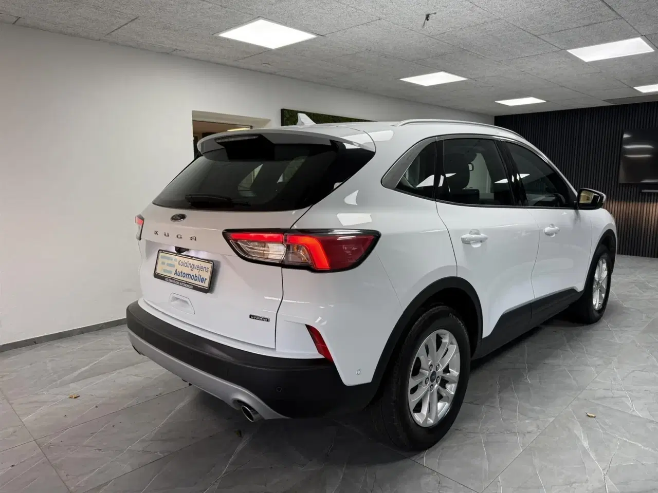 Billede 4 - Ford Kuga 2,5 Plugin-hybrid Titanium CVT 225HK 5d Trinl. Gear