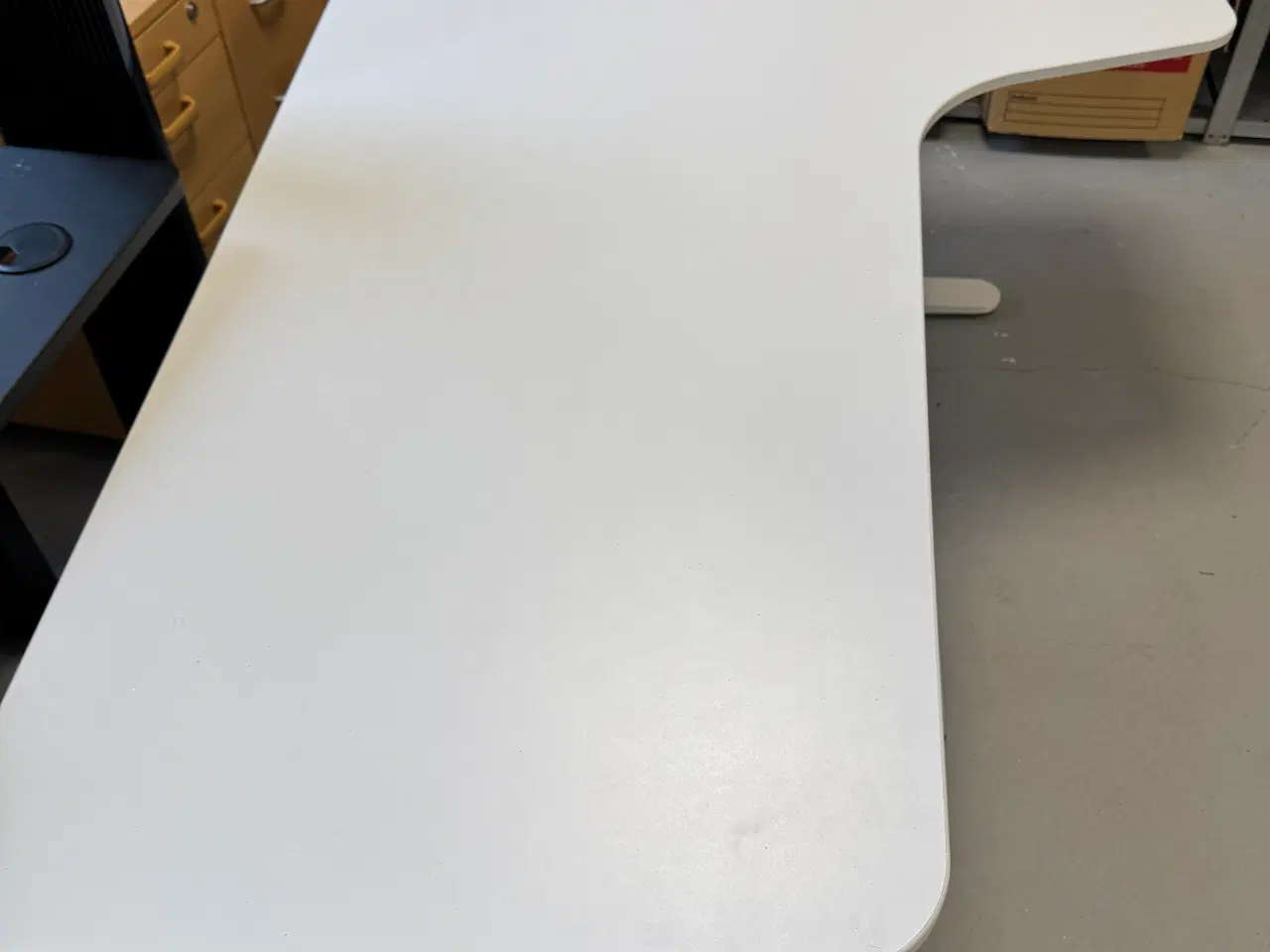 Billede 1 - Hæve sænkebord i hvid  