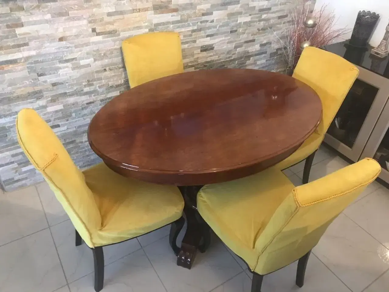 Billede 4 - Antik oval bord og 4 stole