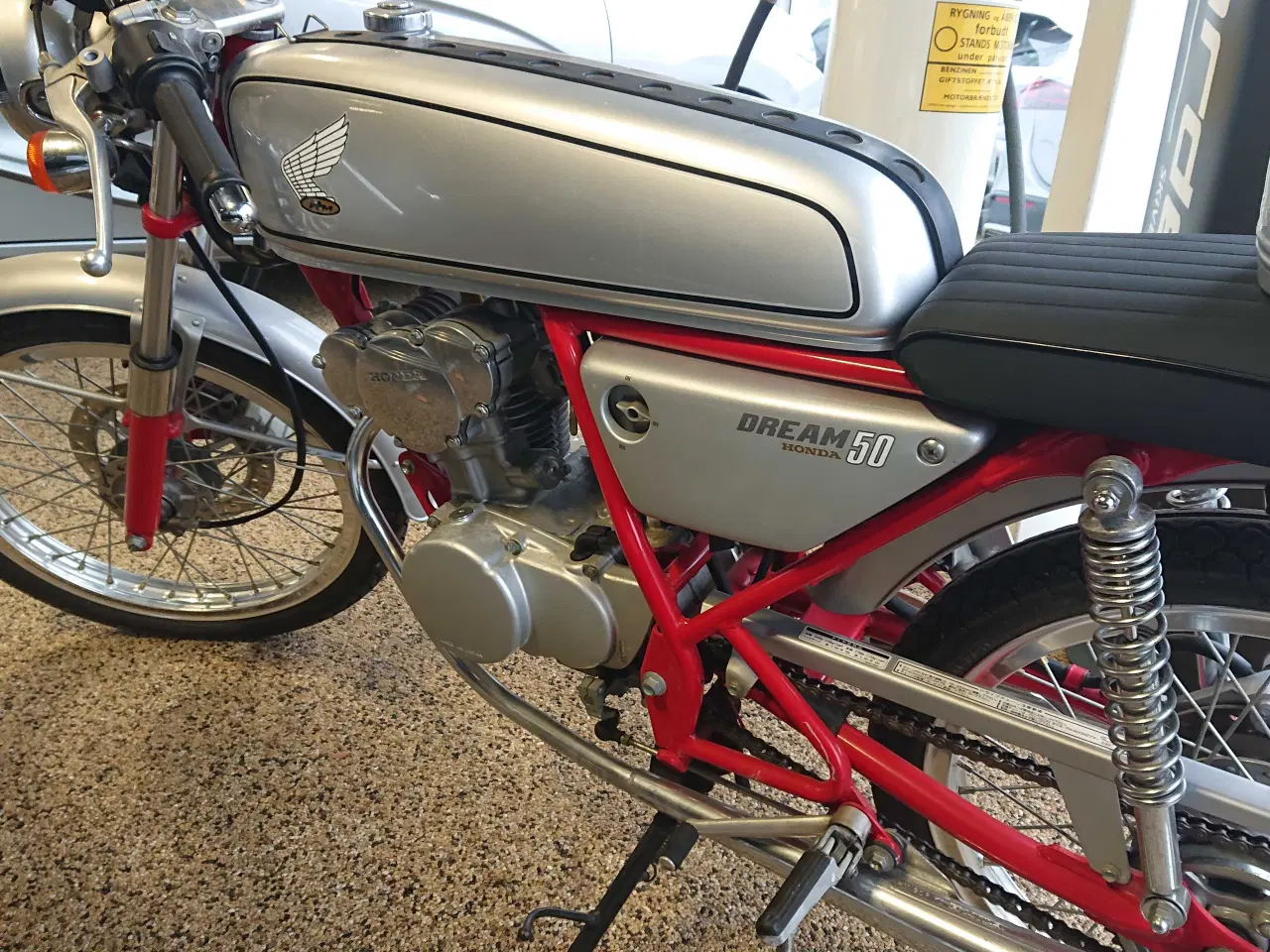 Billede 2 - Honda Dream 50