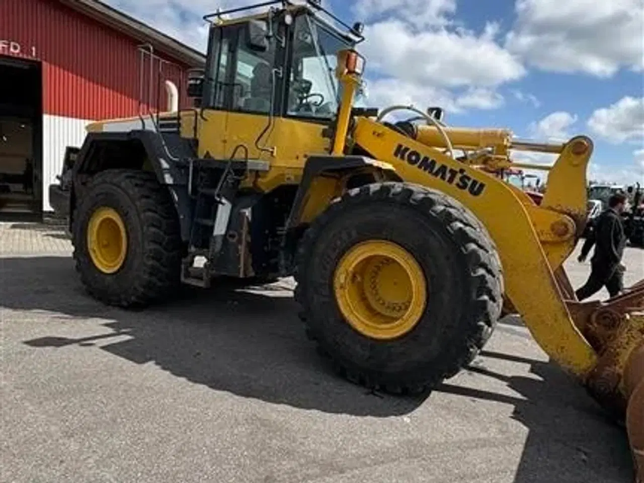 Billede 5 - Komatsu WA480 MED GODE DÆK OG SKOVL!