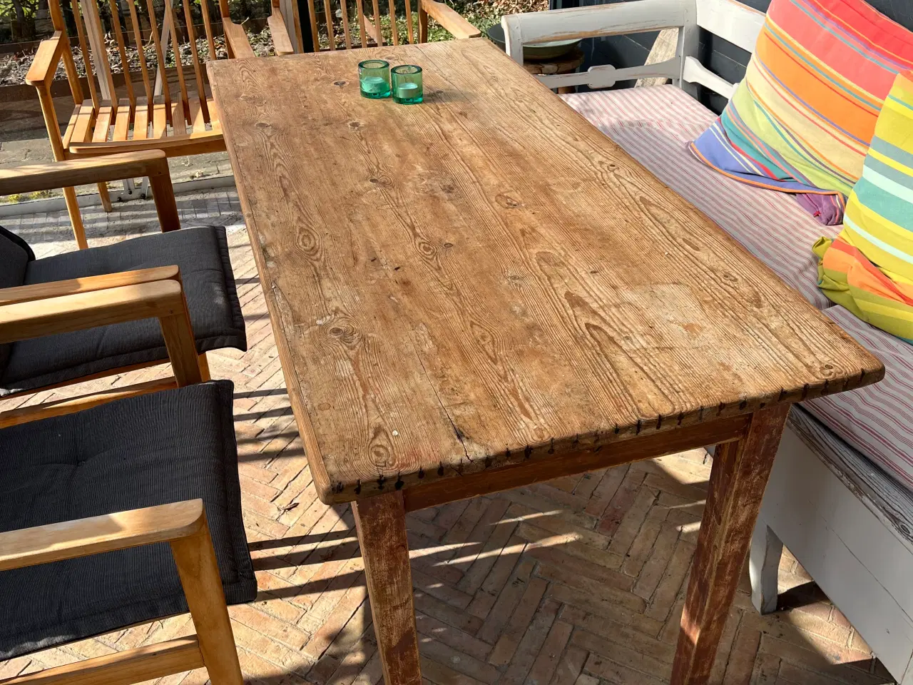 Billede 2 - Antik afsyret svensk køkkenbord