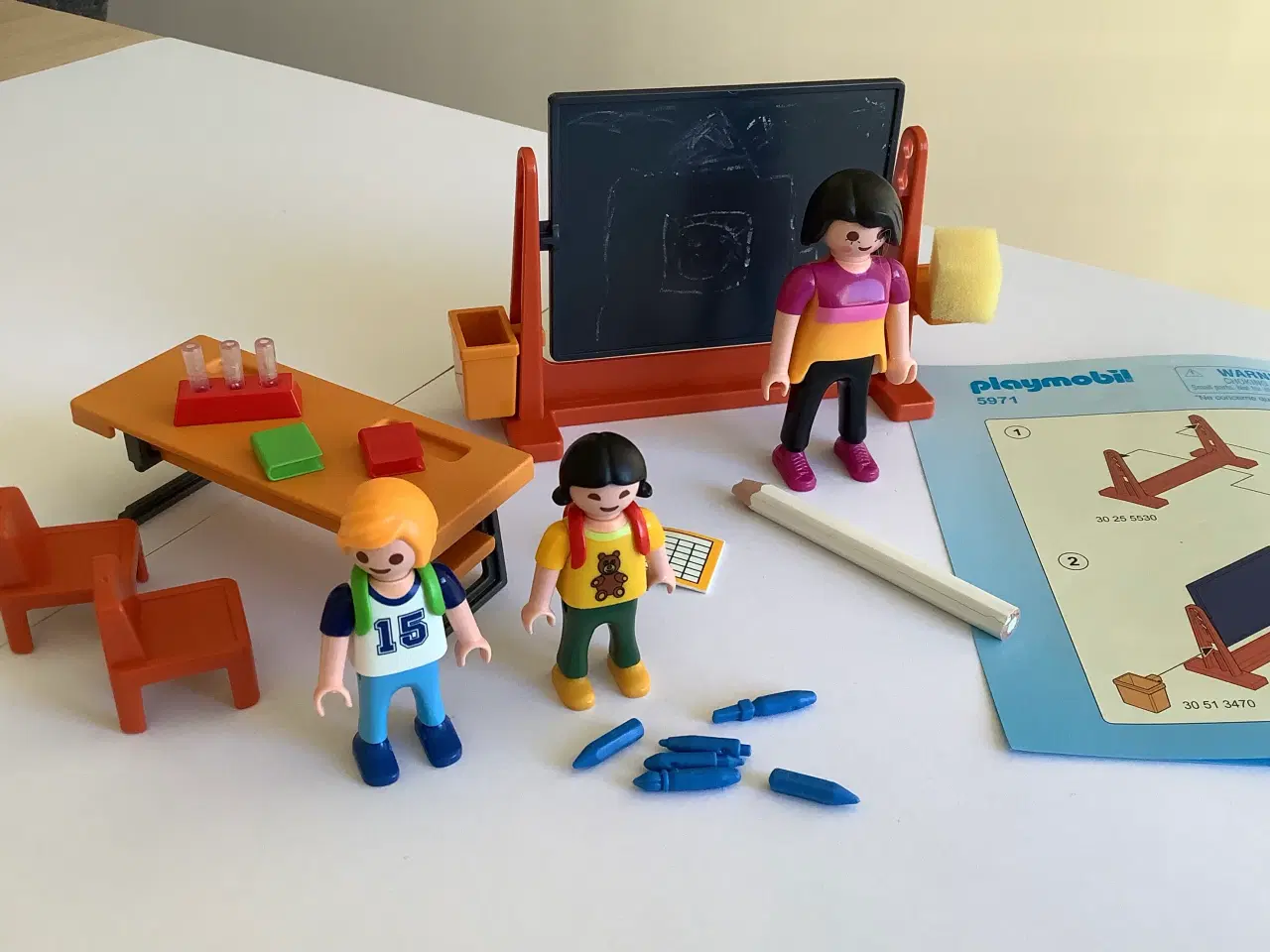 Billede 1 - Playmobil 5971. Skole med 3 figurer.