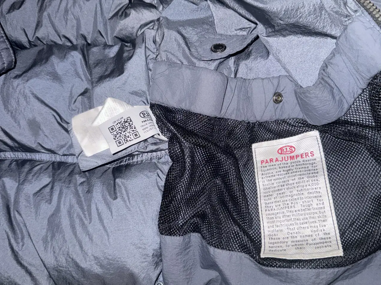 Billede 2 - Limitted ParaJumpers, den kan ikke fås længere.