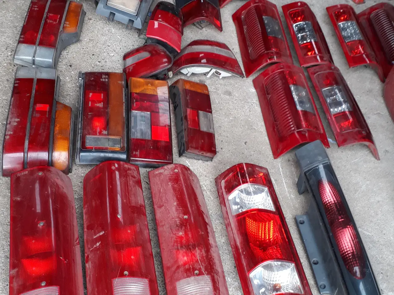 Billede 9 - Varevogne. For og baglygter, og spejle, 1995-2010