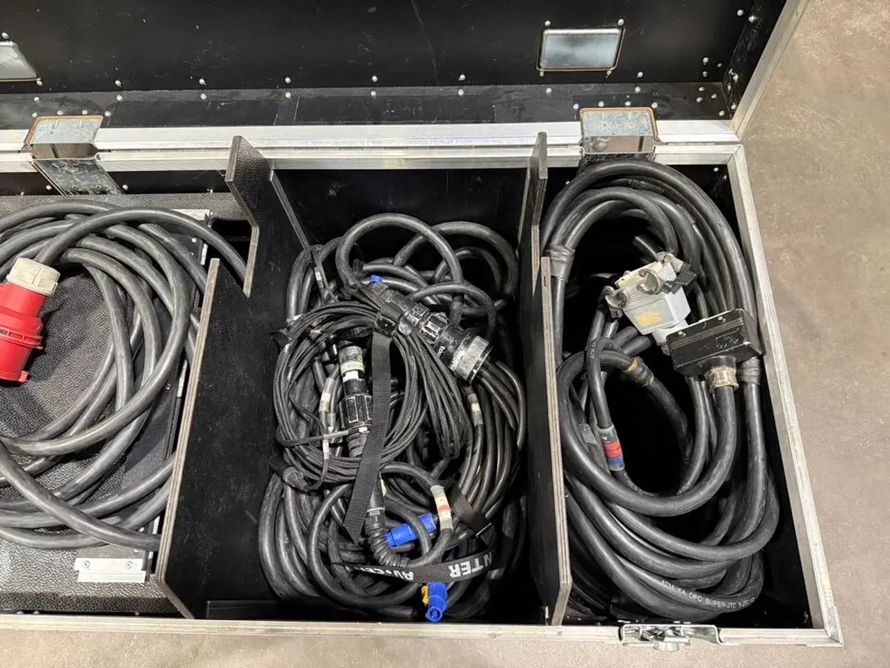 Billede 4 - Kapel PDU system Meyer Sound 15m