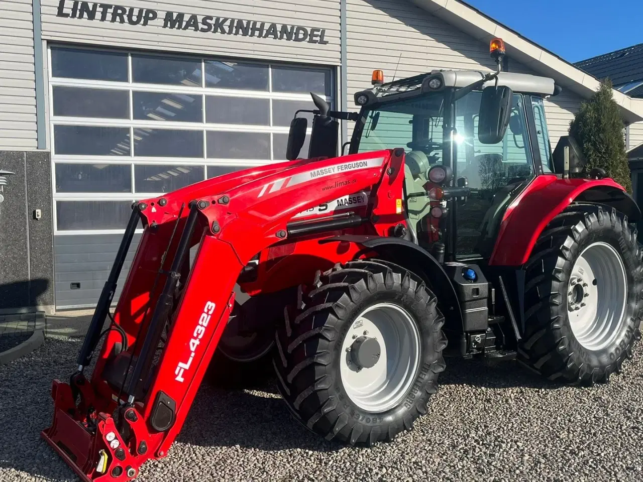 Billede 2 - Massey Ferguson 6715 S Dyna6 Med frontlæsser