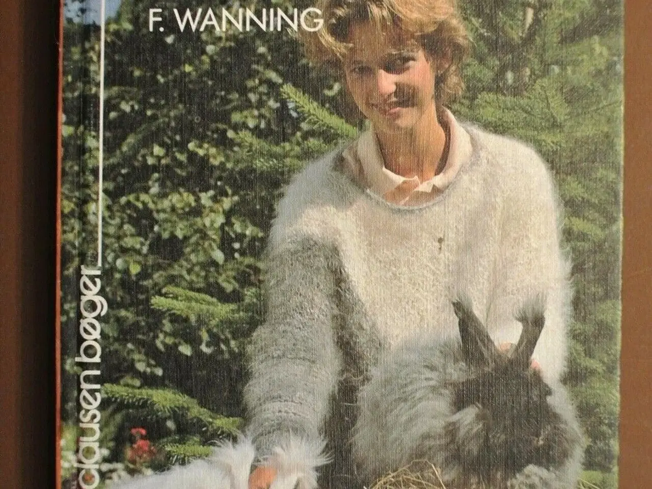 Billede 1 - angorakaniner - angorauld, Af f. wanning, emne: dy
